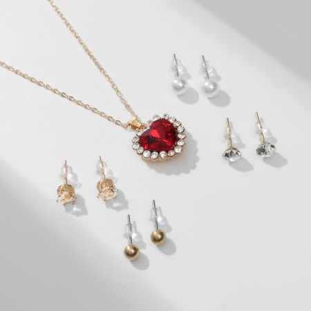 Set of 5 objects: 4 pairs fluffs, the pendant "heart", white-red color in gold, 40 cm-1