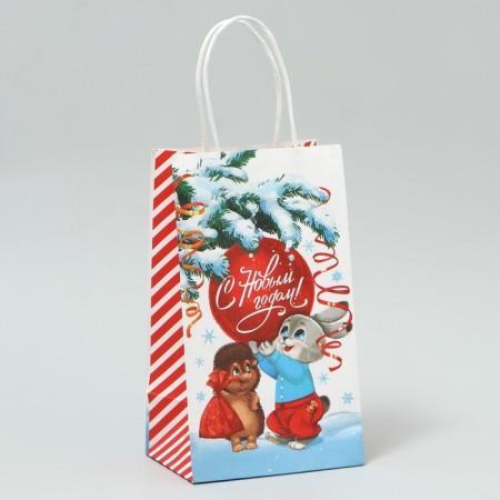 Crafts "New Year's company", 12 x 21 x 9 cm, New Year-1