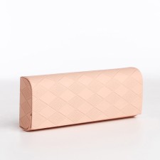 Case for glasses on the cracker, pink color