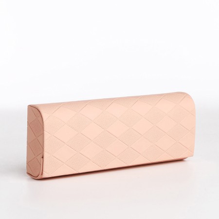 Case for glasses on the cracker, pink color