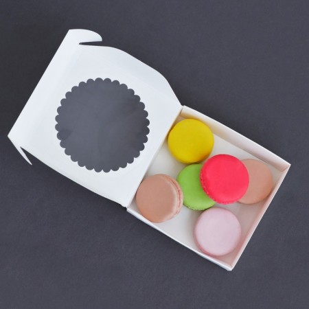 Gift box team with a window, white, 11.5 x 11.5 x 3 cm-1