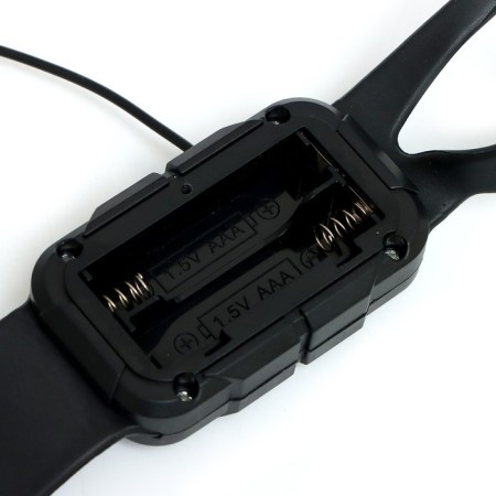 Sky aircraft-quadrocopter, gesture management-9