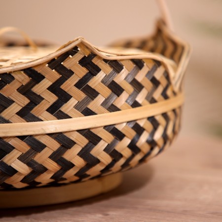 VAZ with a covered lid, from bamboo 30x30x20 cm-3