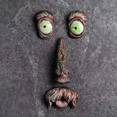 Suspended decor "face wood with a mustache" 26x10x3cm-4