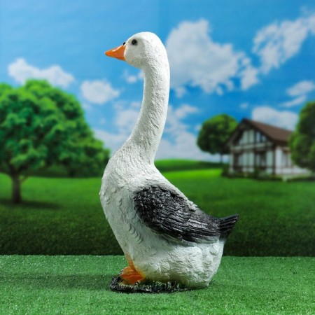 Garden figure "Garden Goose" average 49cm-4