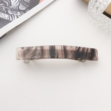 Halfish hair clip 