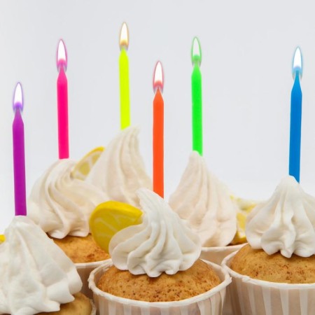 A set of candles with a colored flame for a cake, 12 pcs, cars-3