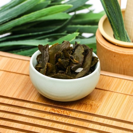 Chinese green tea "Ulun Persikovy", 50 g-3
