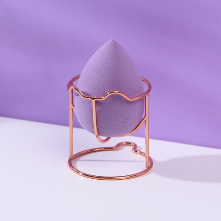 Ideal Face sponge on a metal stand for drying and storage-3