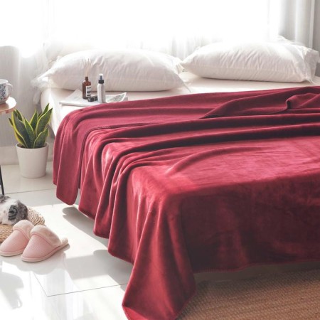 Sofia bedspread, size 220x240 cm, burgundy color