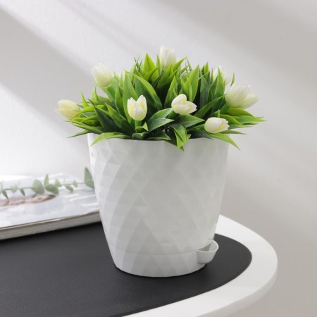 Pot for flowers with basal watering "Rumba", 1.5 l, white color