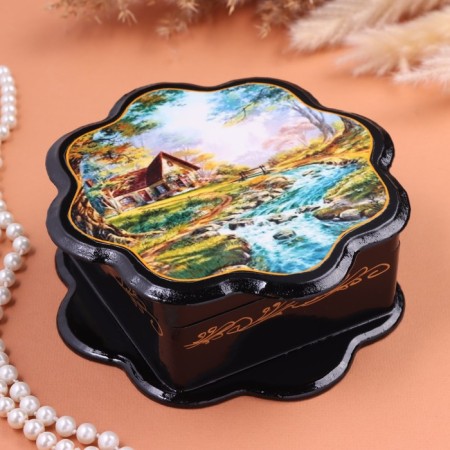 Casket "House by the mountain river", black, 16 x 16 cm, lacquer miniature