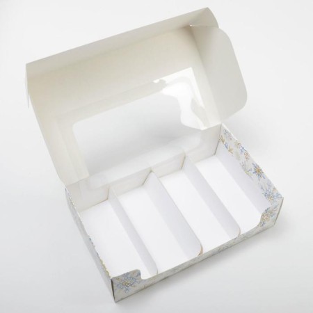 Box for eclairs with inserts - 5 pcs “Snowflakes”, 25.2 x 15 x 7 cm, New Year-2