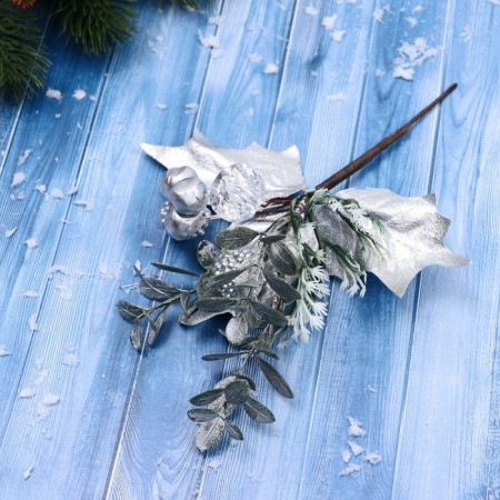 Decor "Winter Dreams" Cloudberry Leaves of the Berry in silver, 19 cm