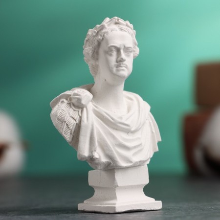 Bust "Emperor Peter I" Bely, 4.5x2x6.5cm-1