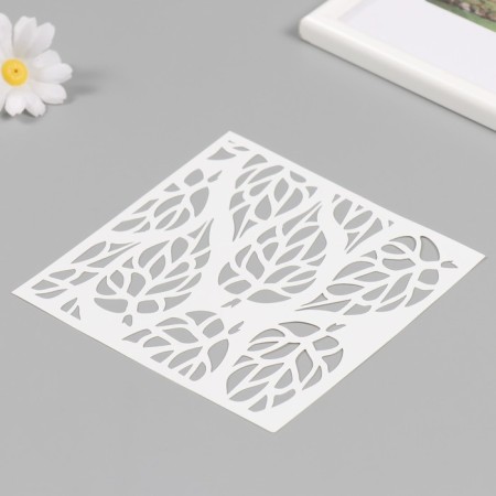 Plastic stencil "leaves" 15x15 cm-1