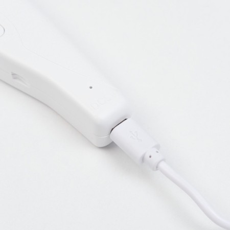 Smart animal clawers, with a file, LED flashlight and a claw container, on the battery 79896-8