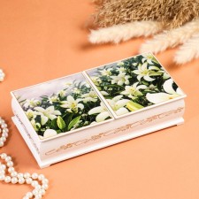 Double casket, white, lacquer miniature