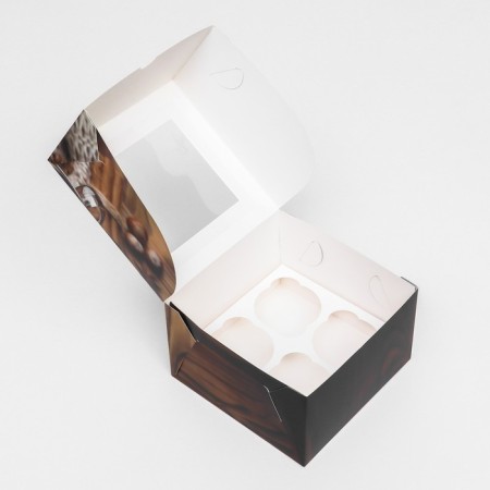 Packaging for 4 cupcakes with the Gliltwine window, 16 x 16 x 10 cm-5