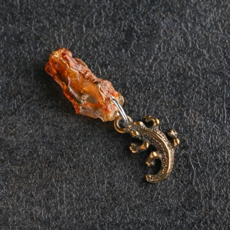 Talisman's keychain "Lizard", brass, amber-1