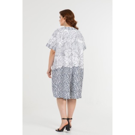 Women's dress, size 54-3