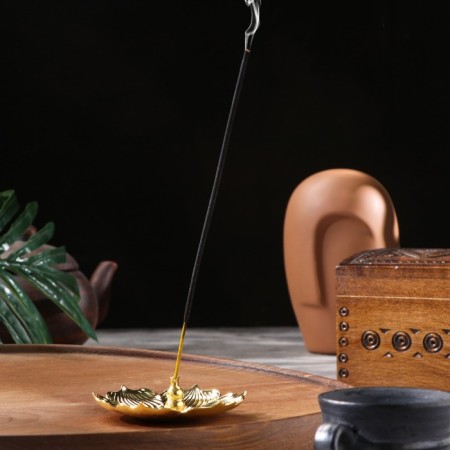 Claus for any incense "Lotus", golden, 2.3x8.5 cm-3