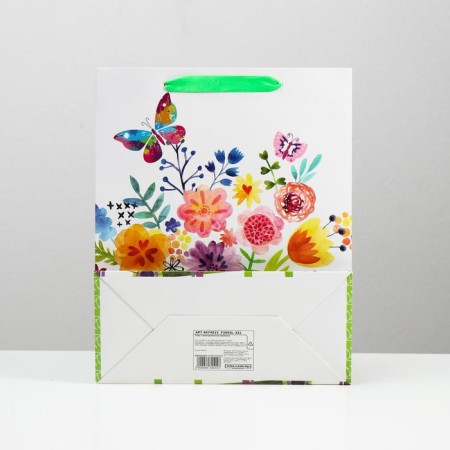 Laminated "Flowers" package 26x32x12-1