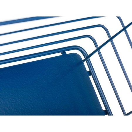 The shelf is rectangular-2