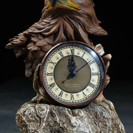 HOUSE OF TRAY FARE "Eagle Head", 22 x 15 x 29 cm, bronze-2