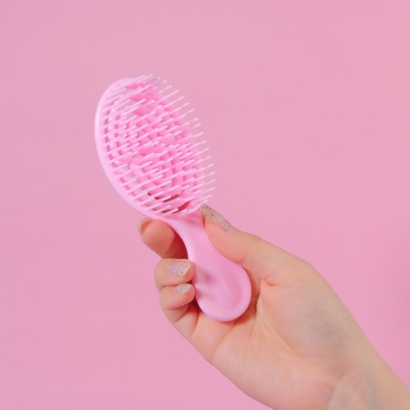 The comb is massage, ventilated, 14 × 5.5 cm, color mix-7