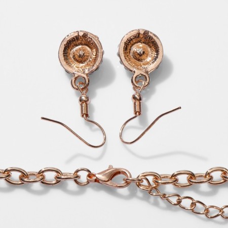 Set 2 objects: earrings, necklace "magnificent age", white-red color in gold, 42cm-1