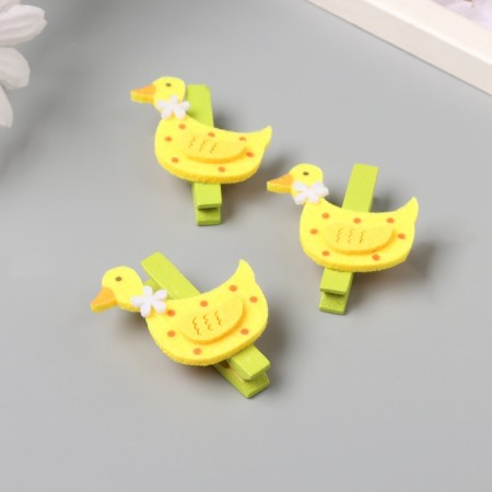 Decor for creativity wood, felt "clothespin. Duck with a flower" set of 3 pcs 1.8x4.9 cm-1