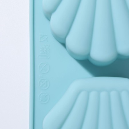 Baking uniform “Oystitsa”, silicone, 30 × 17 × 2.6 cm, 8 cells (7.2 × 6.2 cm, color mix-2