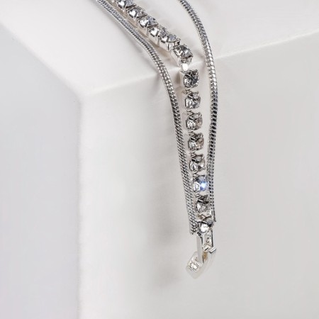 Bracelet with rhinestones "shine" thread with a strip, white color in silver, 18 cm-6