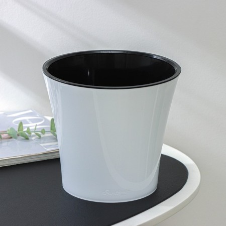 Kashpo for flowers with an insert "Arte", 3.5 l, white-black color-1