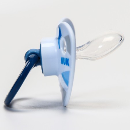 Orthodontic dummy nipple, silicone, from 6 months, in the container "Traigolniki"-1