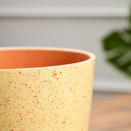 Flower pot 2.2 l, yellow-2