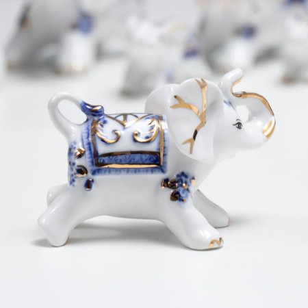 Souvenir Ceramics "Elephants with blue painting" Set 7 pcs H = 11 cm 31.5x23.5 cm-5