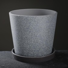 Flower pot 