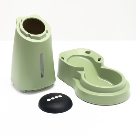 Auto feeder 3.8 liters, non -slip legs, green-5