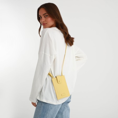 Female bag, cross-bodi, on the magnet, the color is yellow-5