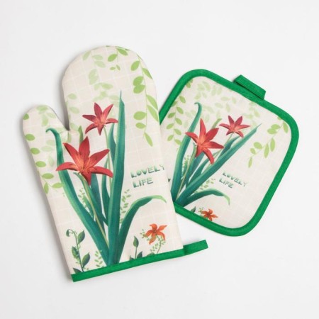 Kitchen set of the share "Lovely Life": a take -off 17x17 cm, mittens 26x16 cm, 100% p/e-1