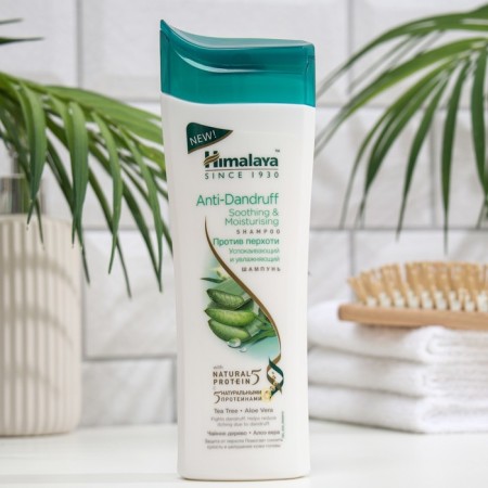 Himalaya Herbals dandruff shampoo soothing and moisturizing, 200 ml