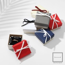 Gift box under the Ring 