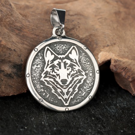 Slavic amulet "Wolf + Wolf's Haw", 8g, 32x28 mm, opening size 9x5 mm, purether-1