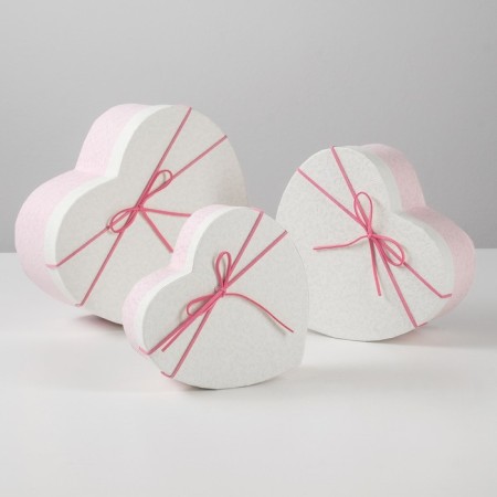 A set of boxes 3 in 1 heart, pink -white, 21 x 19 x 9 - 15.5 x 14 x 6 cm