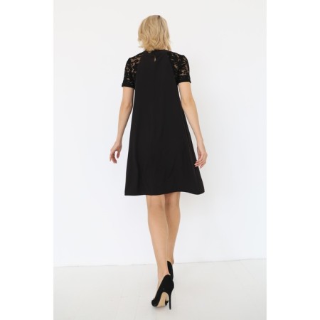 Dress with sleeves made of lace, size 52-3