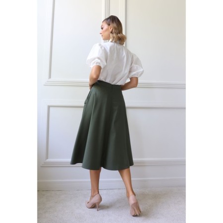 Skirt-trap is female, size 48-2