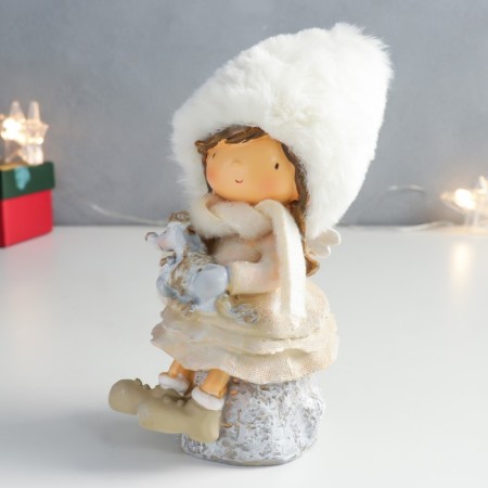 Polystone souvenir "Girl in a fluffy hat with a poodle" 7x10x17.5 cm-3