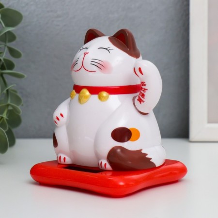Plastic pendulum from the solar battery "Cat Mani-Neko" spotted 9.5x10x9.5 cm-3